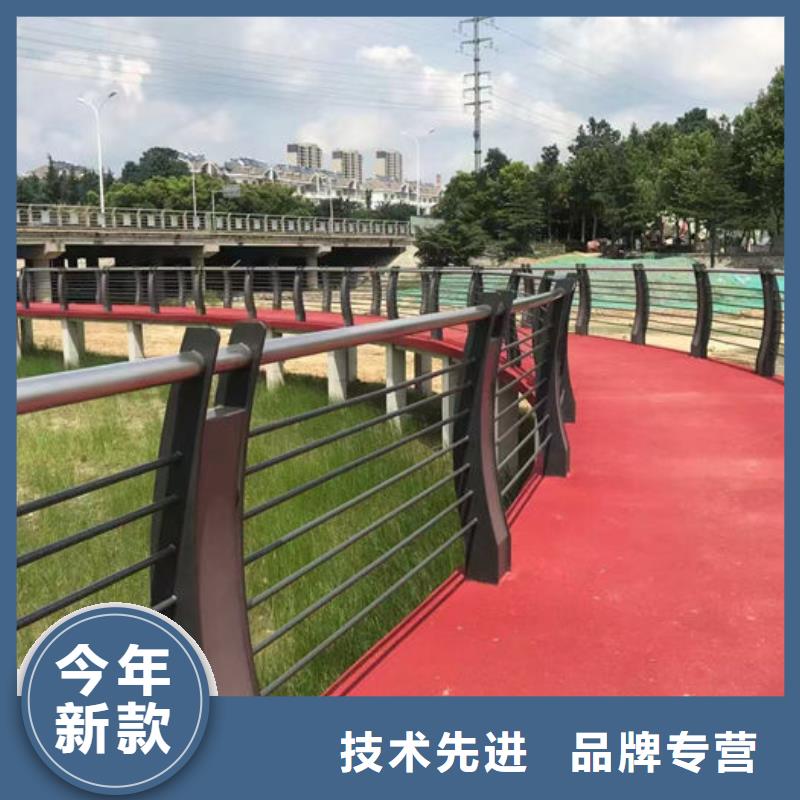 广受好评防撞护栏厂家