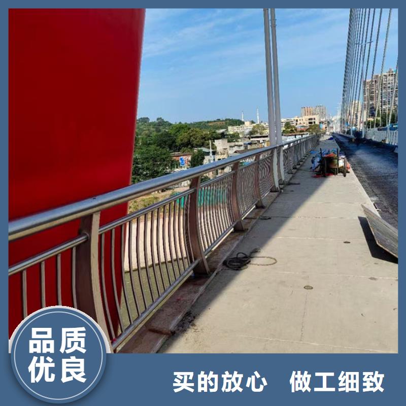 不锈钢桥梁防撞护栏出厂价