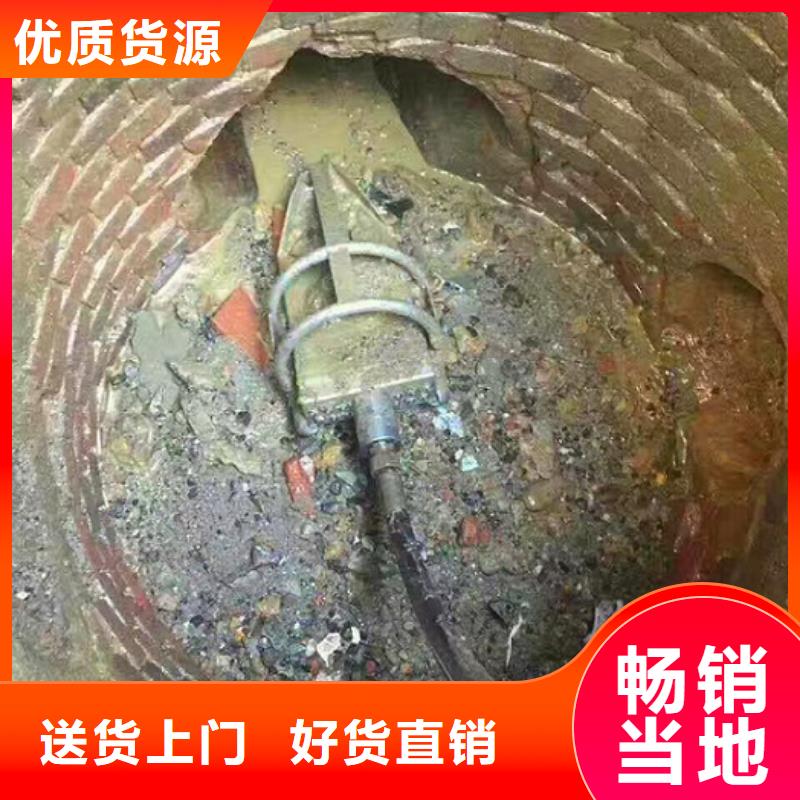 管道内混凝土疏通清理,吸污车转运污水精工细致打造