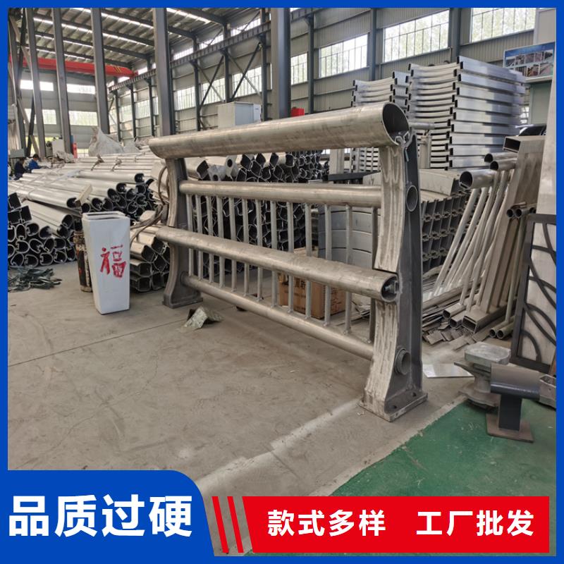 桥梁防撞护栏安装效果良好
