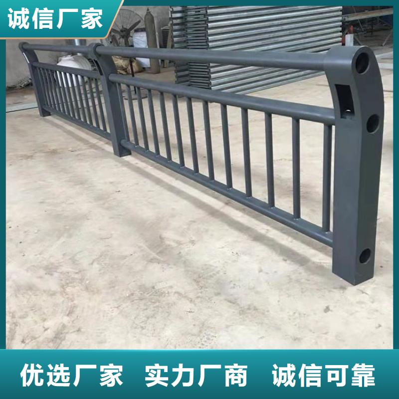 铝合金大桥防撞栏杆产品自洁性能良好