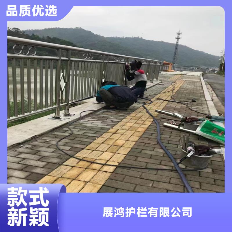 自治区灯光桥梁防撞栏杆硬度高耐磨性好