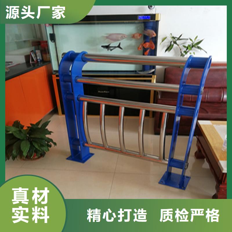 Q235D桥梁防撞护栏具有良好的自洁性展鸿护栏售后有保障