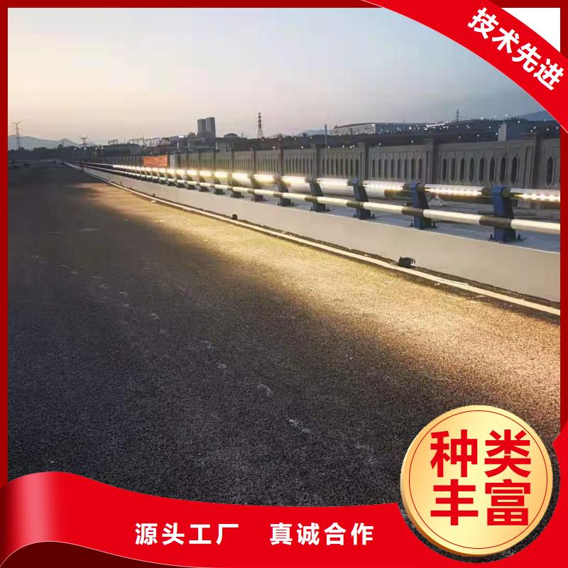 求购铸造石护栏立柱铸造石立柱工程山东护栏源头厂家直销