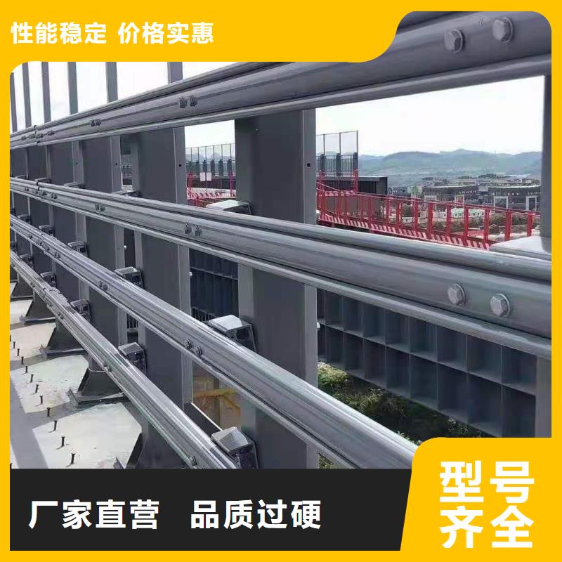 LED道路灯光护栏厂家专业施工安装队伍