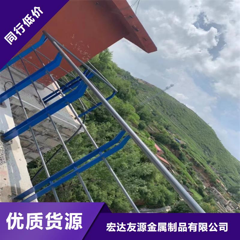 定制防撞护栏图片的当地厂家