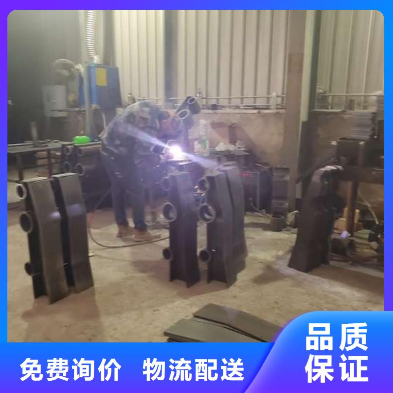 Q345C灯光防撞护栏工艺精湛