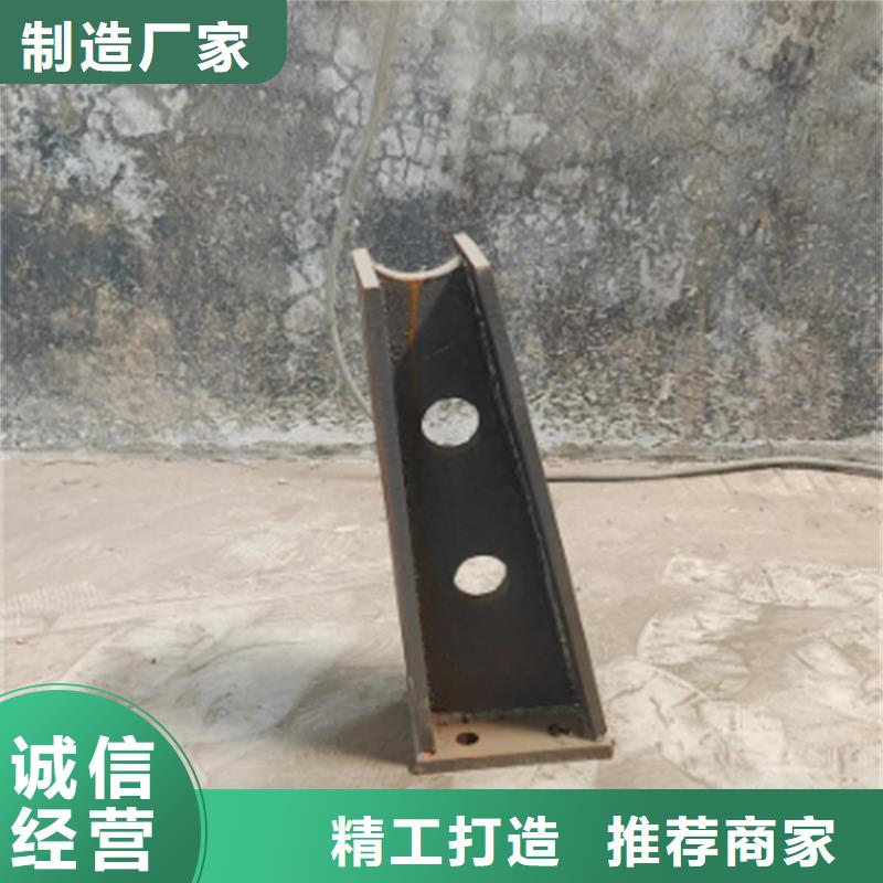 河道护栏,不锈钢桥梁立柱货源报价