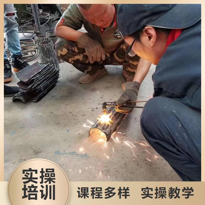 学焊接去虎振技校下证快就业有保障