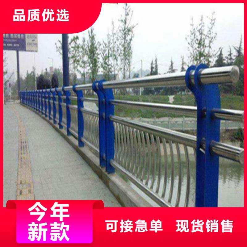 桥梁防撞护栏的产品实拍图