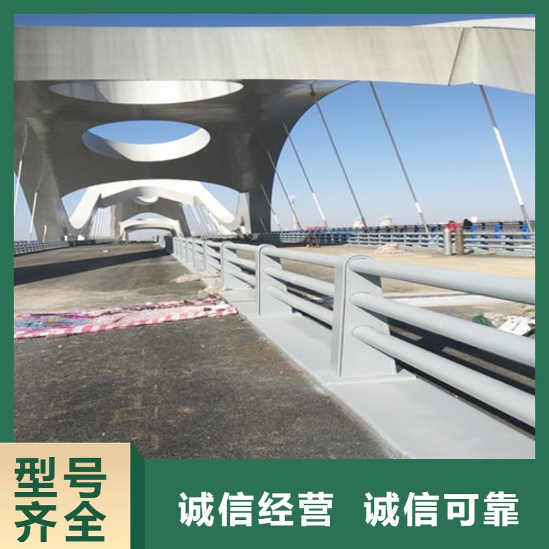 中央隔离带防撞护栏质检合格