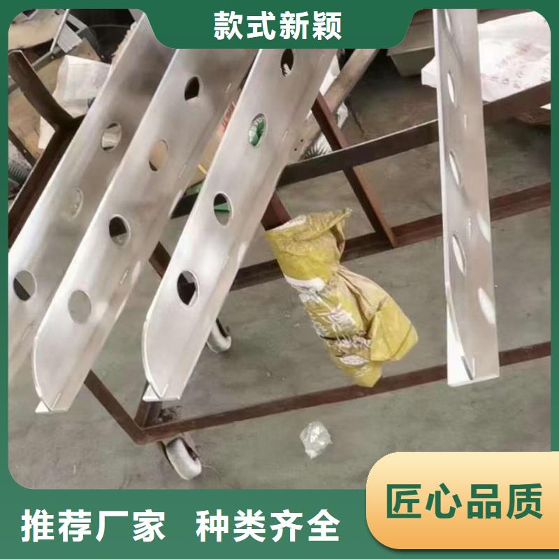 批发灯箱栏杆的经销商