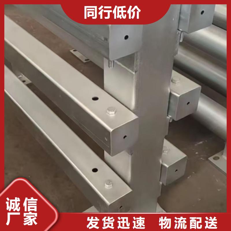 钢板立柱喷塑镀锌使用寿命长