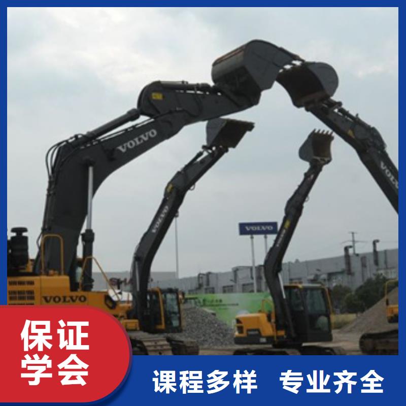 玉田哪有学叉车装载机的地方虎振铲车叉车专修学校