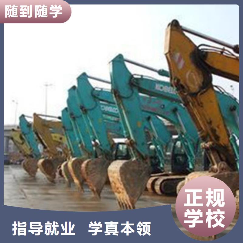 哪个驾校有塔吊叉车培训虎振学校专业