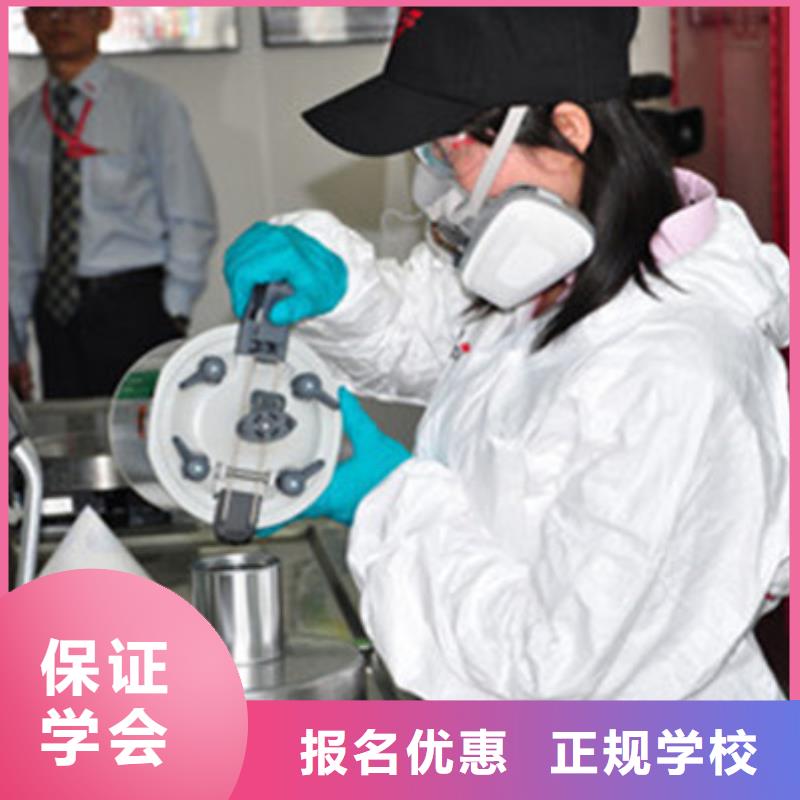附近的汽车美容培训学校学汽车装饰装潢去哪里好