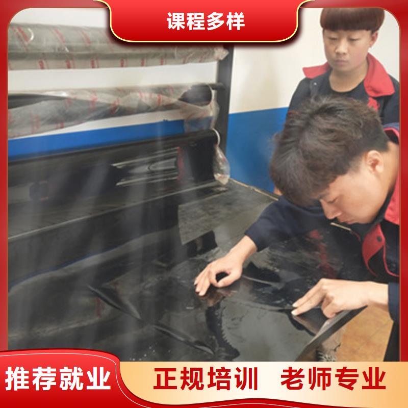 汽车美容装具培训装载机铲车驾驶培训高薪就业