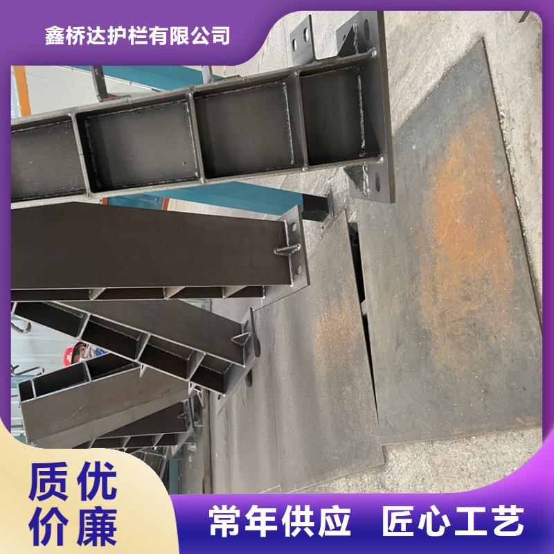不锈钢防撞栏杆生产