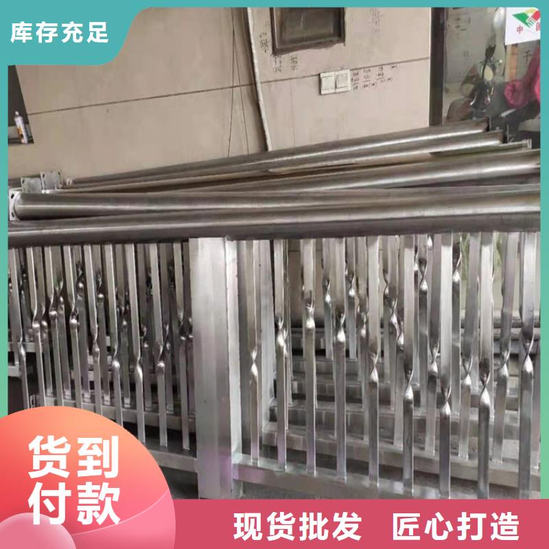 天桥不锈钢栏杆来厂考察生产周期快