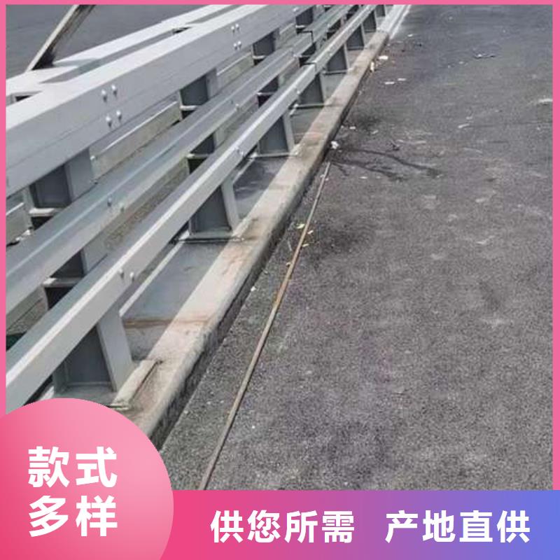 高速公路护栏牢固耐用