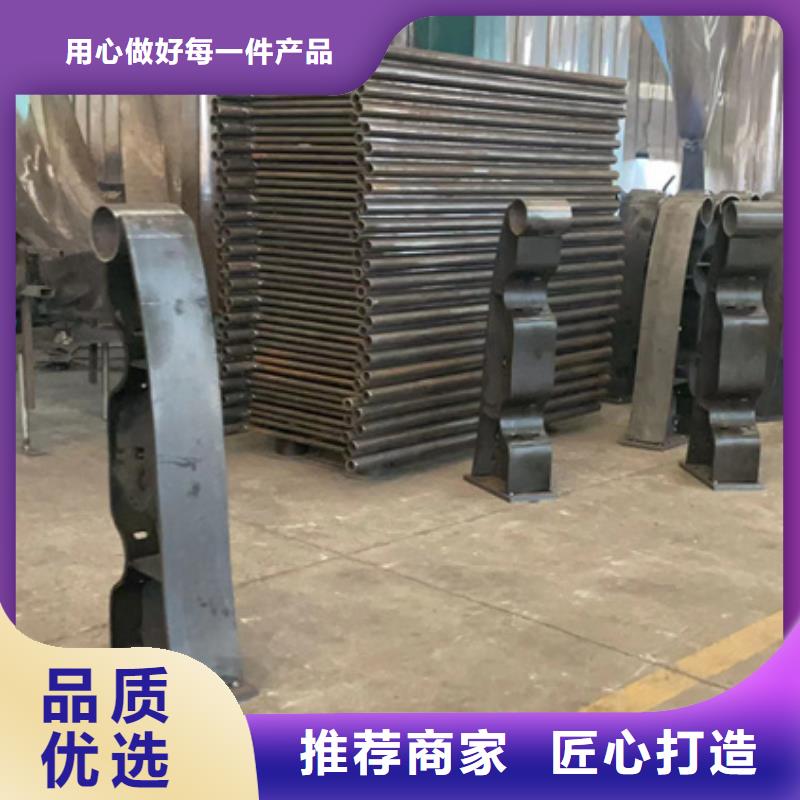 人行横道隔离栏质量与价格同在