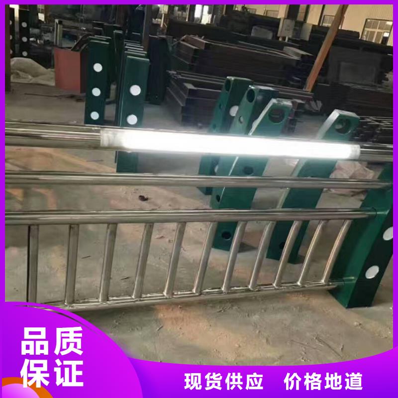 护栏镀锌波形护栏实体厂家支持定制