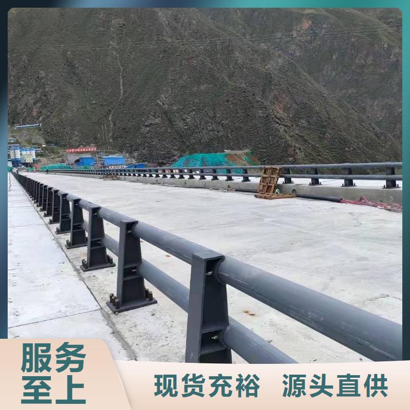 防撞护栏镀锌波形护栏多年实力厂家