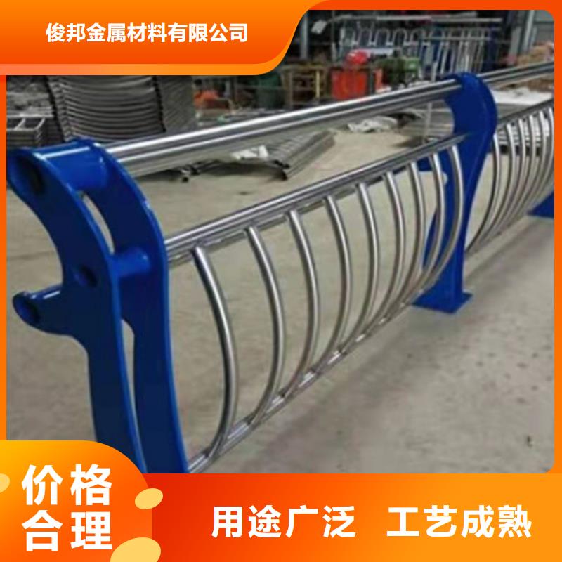 不锈钢桥梁护栏效果图