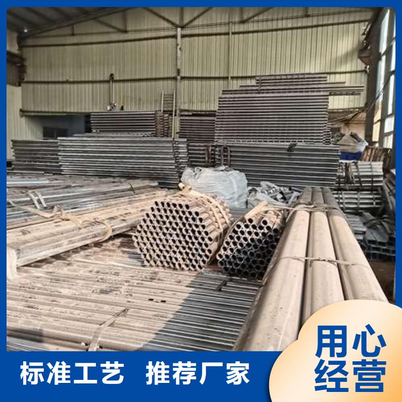 ：文昌市钢背木护栏厂家