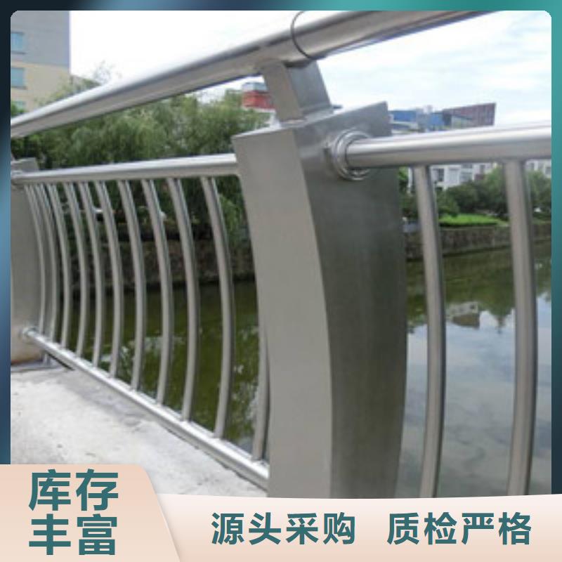 ：文昌市钢背木护栏厂家