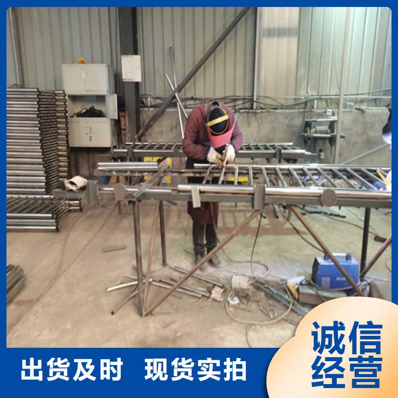 桥梁防撞护栏生产快速化