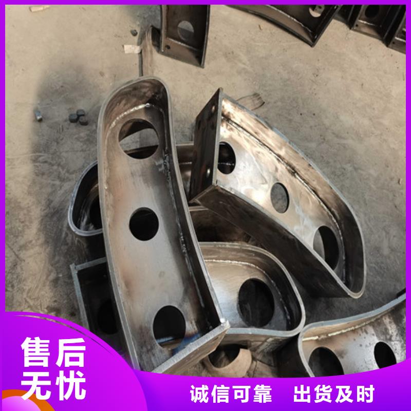 桥上的防撞护栏多年生产经营