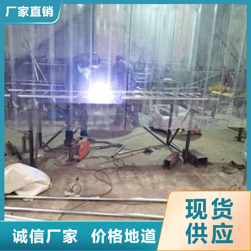 屯昌县防撞钢护栏经久耐用