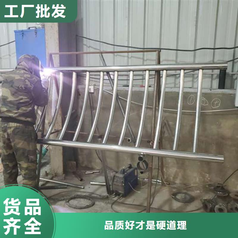 桥梁护栏法兰立柱源头厂家