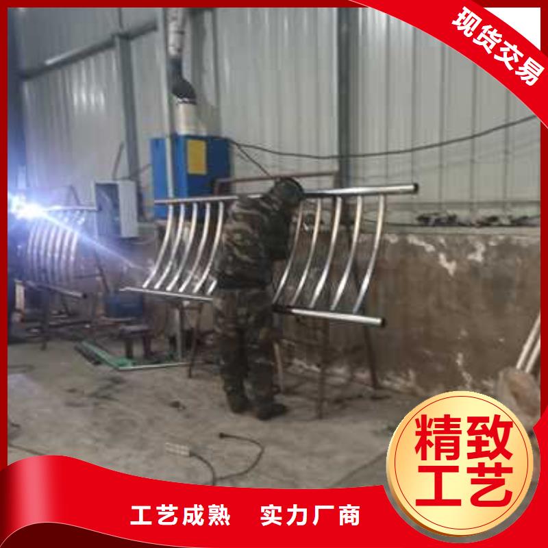 道路防撞护栏质优价廉