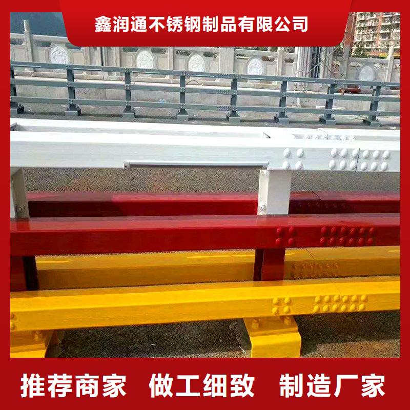 专业销售镀锌管桥梁护栏-保量