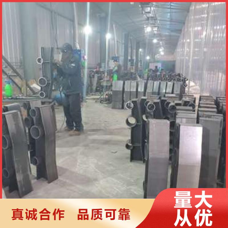 桥梁钢护栏施工简便