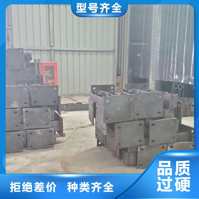 灯光护栏库存量大