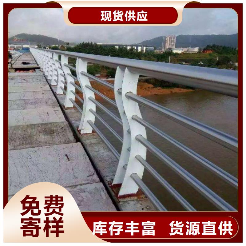 防撞钢板立柱可按需定制