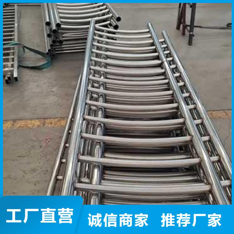 桥两侧的护栏价格