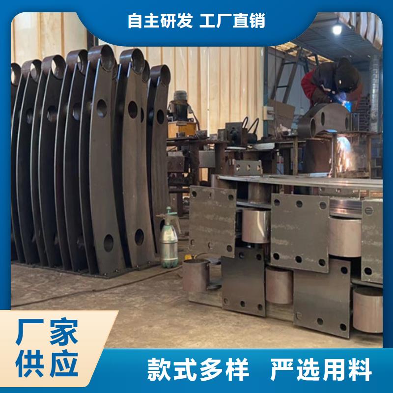 生产灯光防撞栏杆的批发商