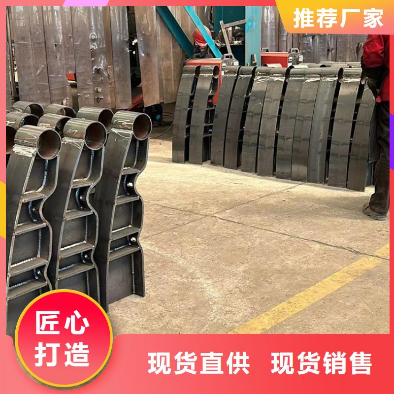 用户认可的防撞护栏立柱厂家