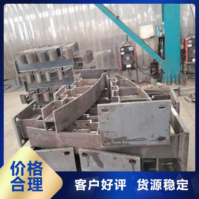 用户认可的方管防撞护栏厂家