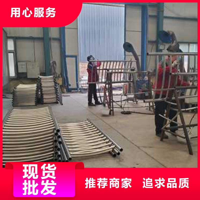 护栏2-灯光防撞护栏精心选材