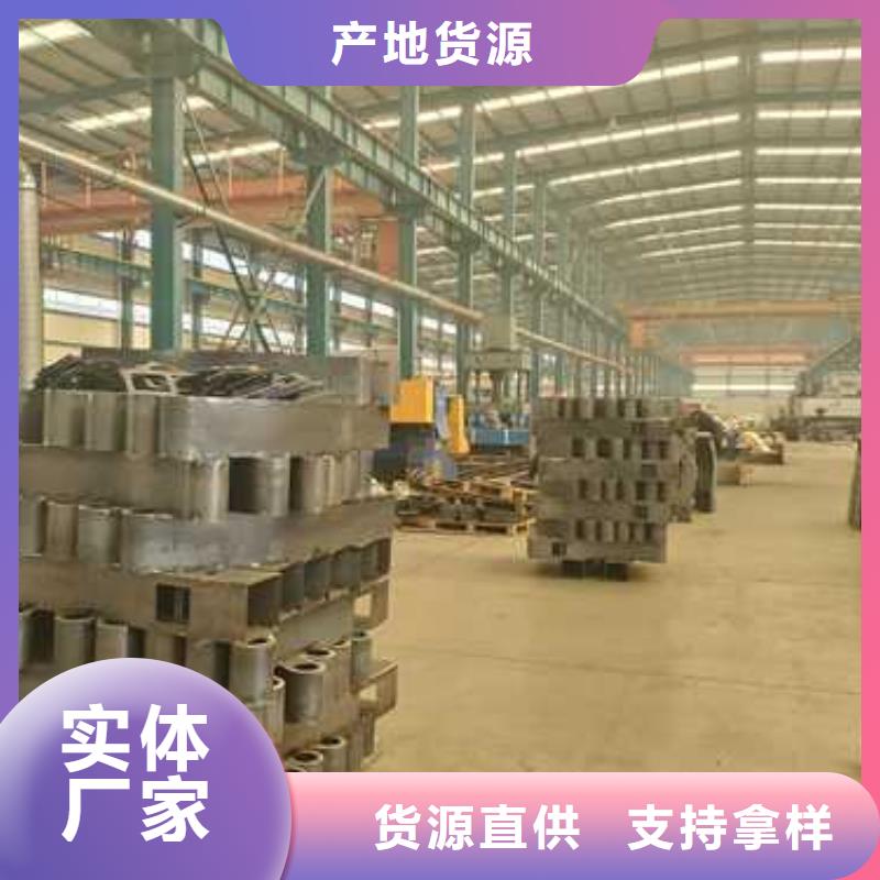 镀锌防撞护栏成功案例