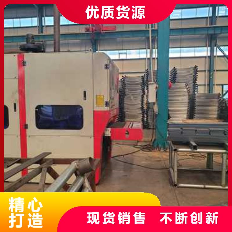 公路防撞护栏