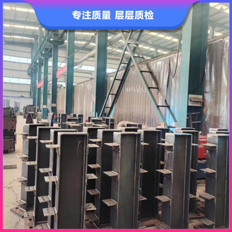 桥两侧护栏生产技术精湛