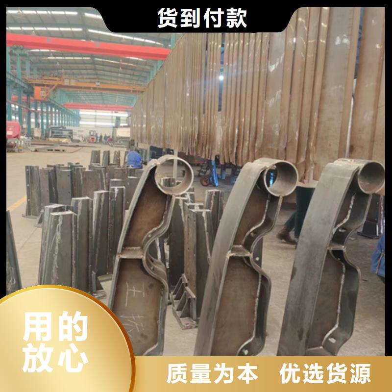 道路护栏使用寿命长