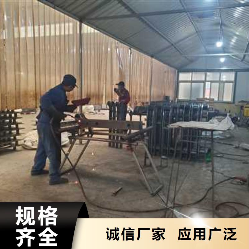 桥梁护栏、桥梁护栏生产厂家-库存充足