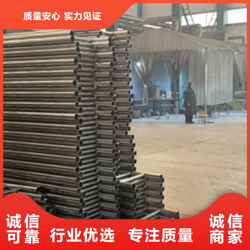 常年供应不锈钢碳素钢复合管栏杆-大型厂家